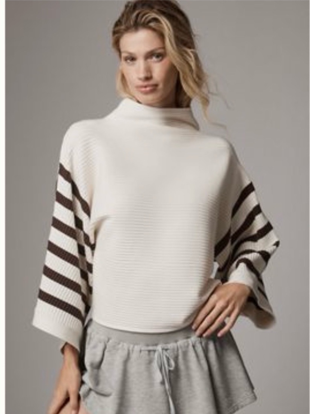 ANTHROPOLOGIE MOCK NECK WIDE SLEEVE SWEATER TOP SIZE XL MSRP $128.00